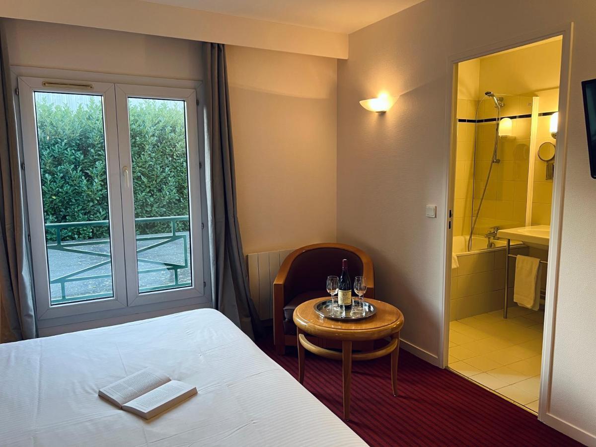 Le Pre Saint Germain Hotel Louviers Kültér fotó