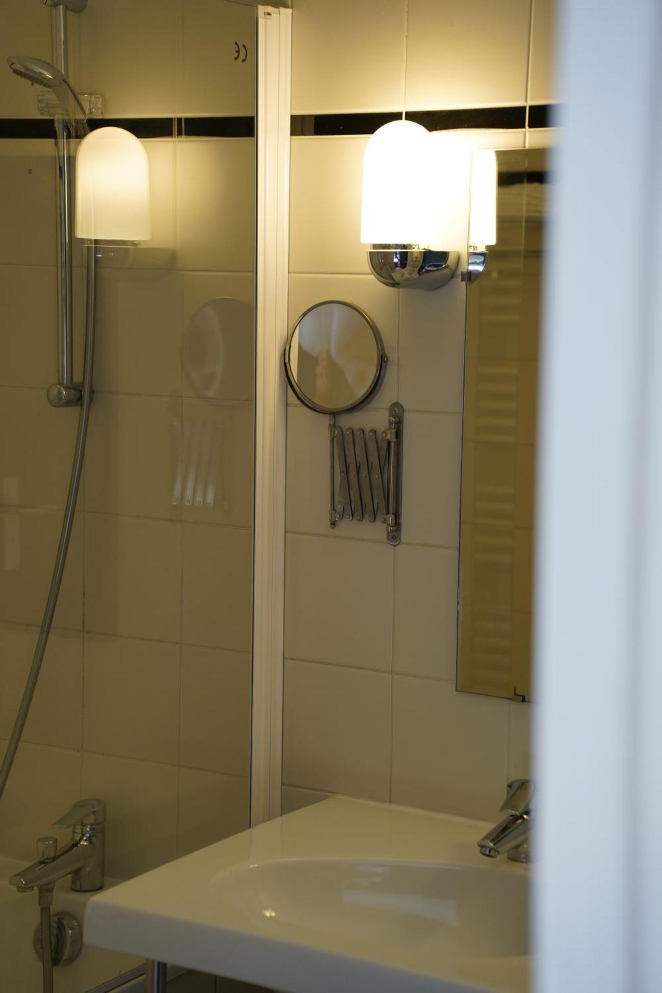 Le Pre Saint Germain Hotel Louviers Kültér fotó