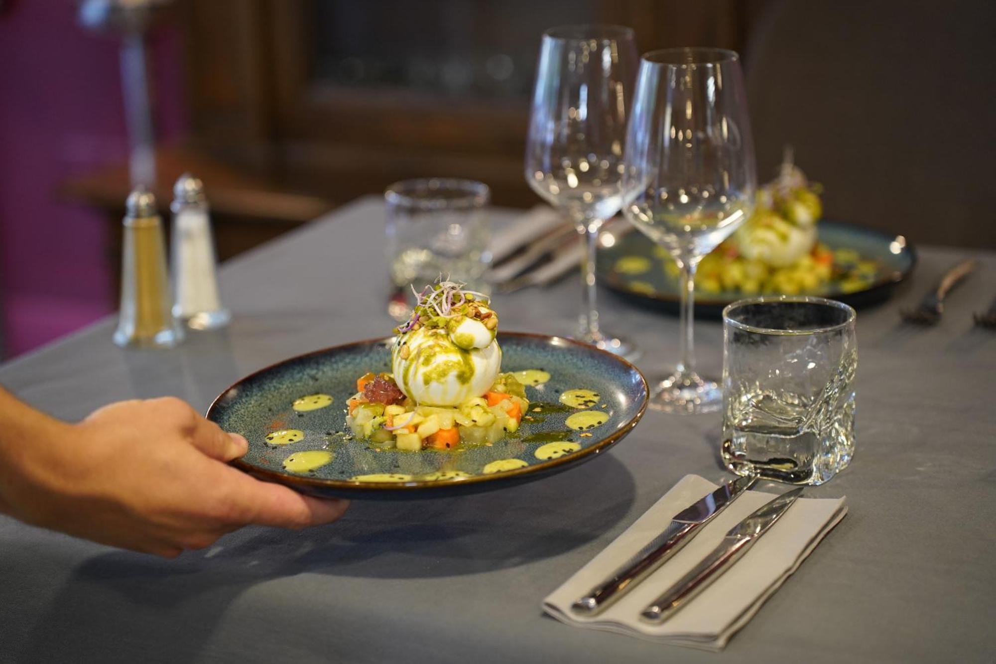 Le Pre Saint Germain Hotel Louviers Kültér fotó